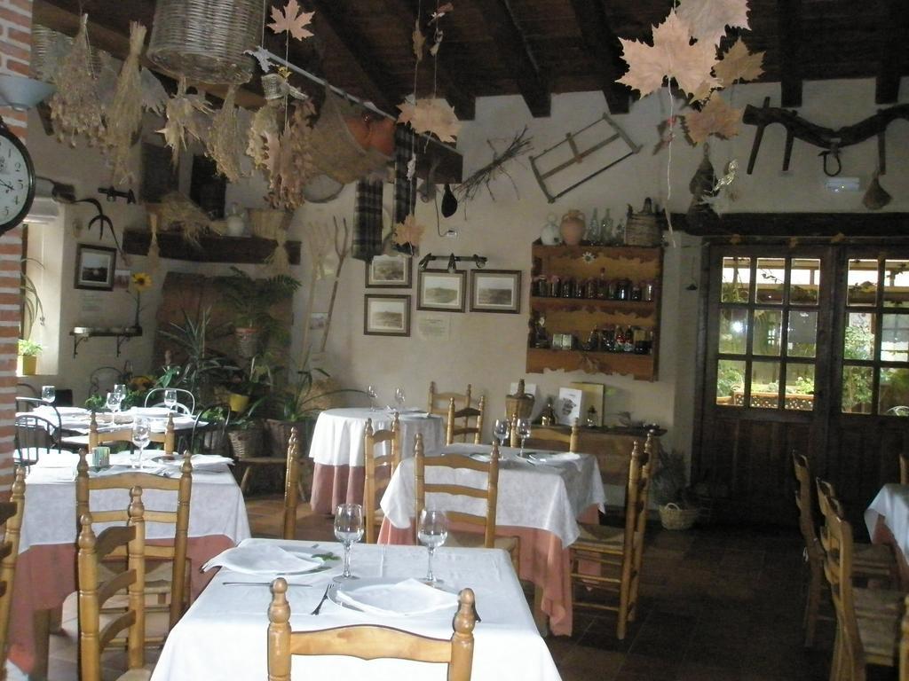 La Huerta De San Lorenzo Hotell Segovia Exteriör bild