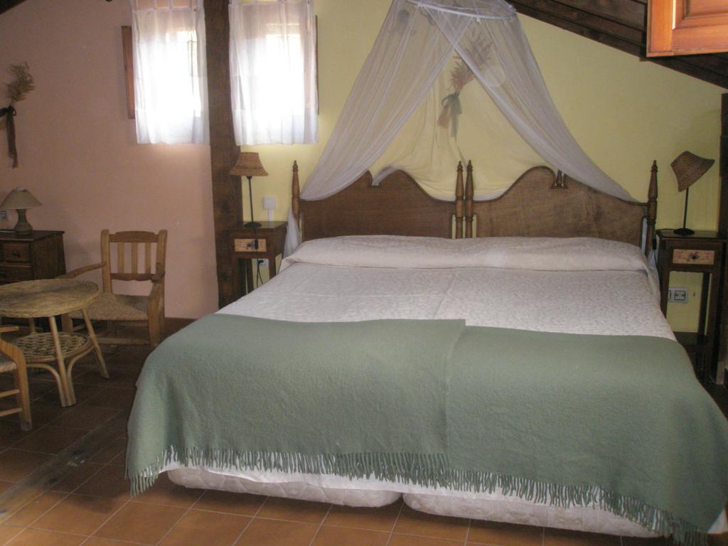 La Huerta De San Lorenzo Hotell Segovia Rum bild